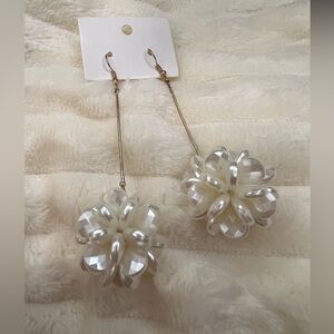 Floral Pearl Drop Earrings New
